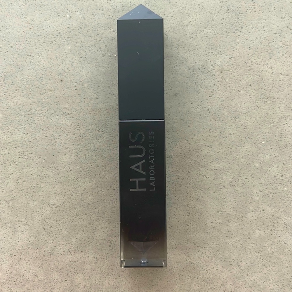 Brand new- HAUS Laboratories - Chained Ballerina